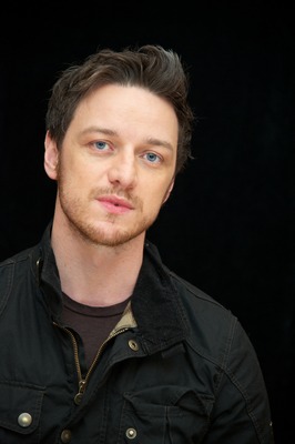 James McAvoy Poster 2427937