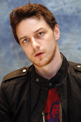James Mcavoy Poster 2401607