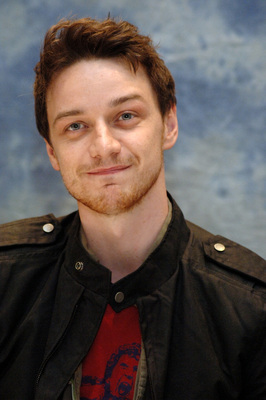 James Mcavoy Poster 2401612