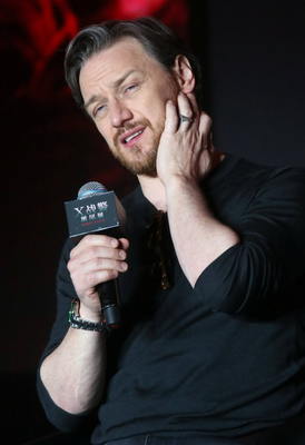 James Mcavoy Poster 3856851