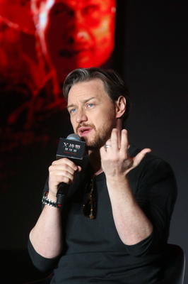 James Mcavoy Poster 3856867