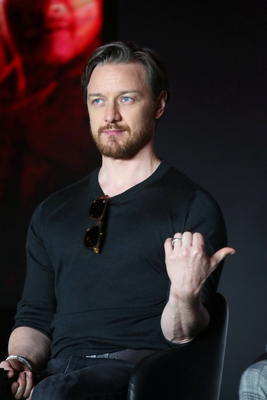 James Mcavoy Poster 3856878