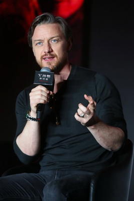 James Mcavoy Poster 3856885
