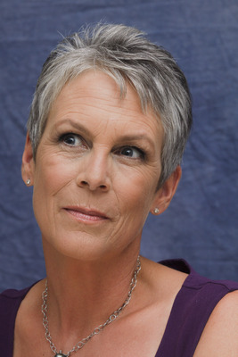 Jamie Lee Curtis Poster 2447047