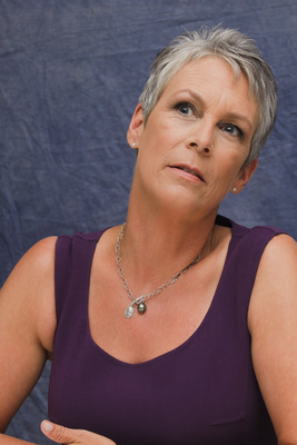 Jamie Lee Curtis Poster 2447059