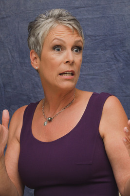 Jamie Lee Curtis Poster 2447074