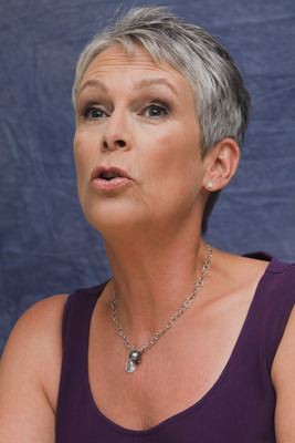 Jamie Lee Curtis Poster 2447076