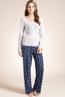 Janini Milet Poster 2147427