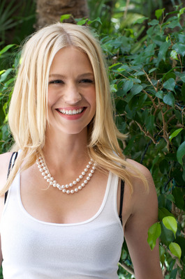 January Jones Poster 2241604