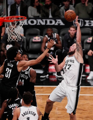Jarrett Allen Poster 3368629