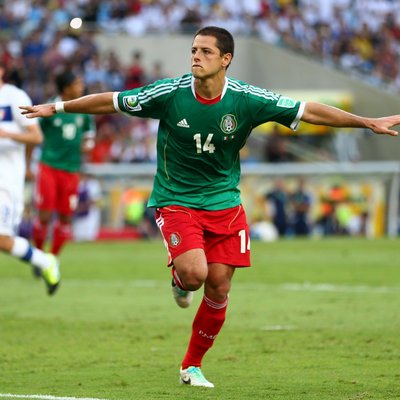 Javier Hernandez Poster 2387696