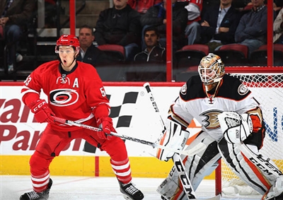 Jeff Skinner Poster 3565726