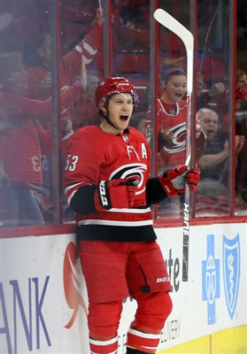Jeff Skinner Poster 3565918