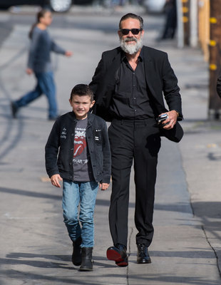 Jeffrey Dean Morgan Poster 3213359