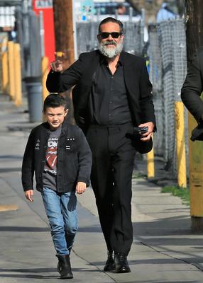 Jeffrey Dean Morgan Poster 3213379