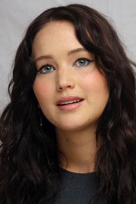 Jennifer Lawrence Poster 2223287