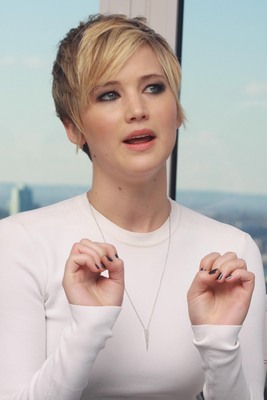 Jennifer Lawrence Poster 2364067