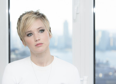 Jennifer Lawrence Poster 2364086