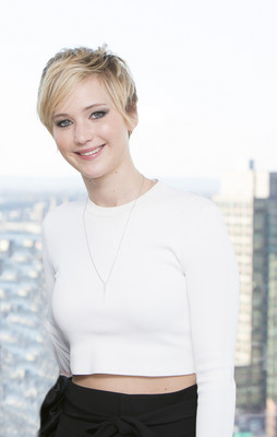 Jennifer Lawrence Poster 2364128