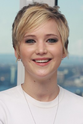 Jennifer Lawrence Poster 2364137