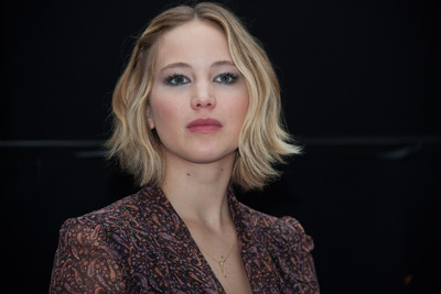 Jennifer Lawrence Poster 2452065