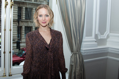 Jennifer Lawrence Poster 2452068