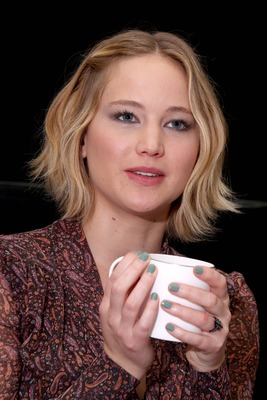Jennifer Lawrence Poster 2452090