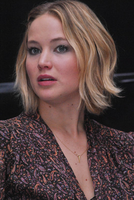 Jennifer Lawrence Poster 2488665