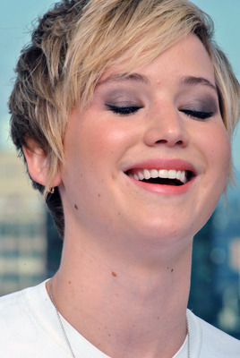 Jennifer Lawrence Poster 2493102