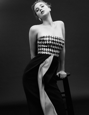 Jennifer Lawrence Poster 2636920