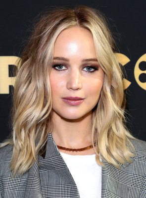 Jennifer Lawrence Poster 2819409