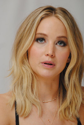 Jennifer Lawrence Poster 2819413