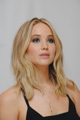 Jennifer Lawrence Poster 2819467