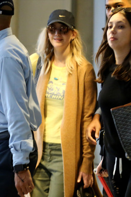 Jennifer Lawrence Poster 3082335