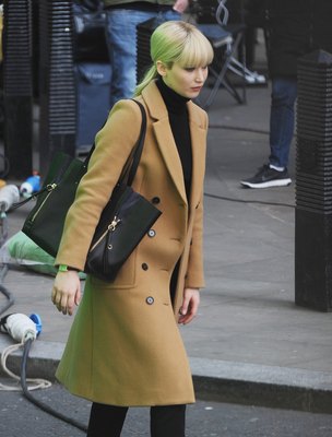Jennifer Lawrence Poster 3082404