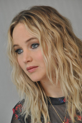 Jennifer Lawrence Poster 3209015