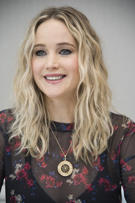 Jennifer Lawrence Poster 3209021