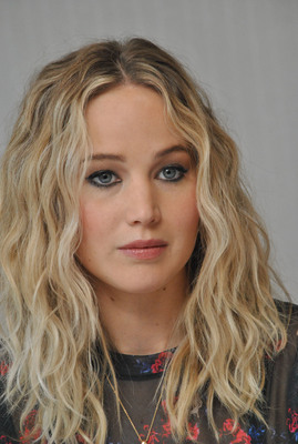 Jennifer Lawrence Poster 3209035