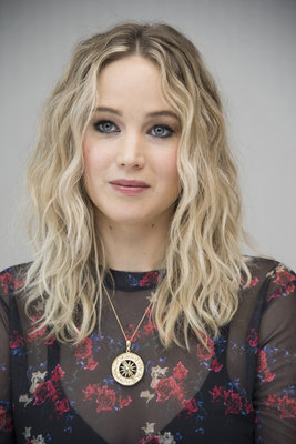 Jennifer Lawrence Poster 3209075