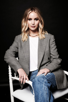 Jennifer Lawrence Poster 3673181