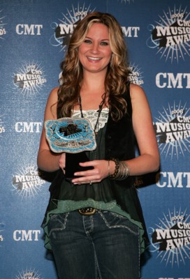 Jennifer Nettles Poster 1447356
