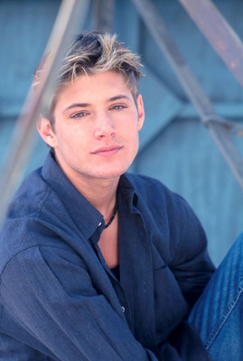 Jensen Ackles Poster 2214033