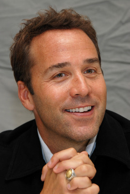 Jeremy Piven Poster 2233330