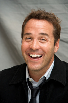 Jeremy Piven Poster 2233350