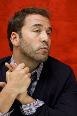 Jeremy Piven Poster 2443393
