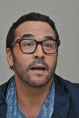 Jeremy Piven Poster 2488199