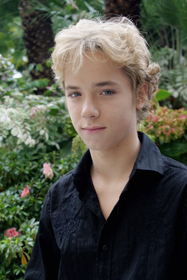 Jeremy Sumpter Poster 2273133