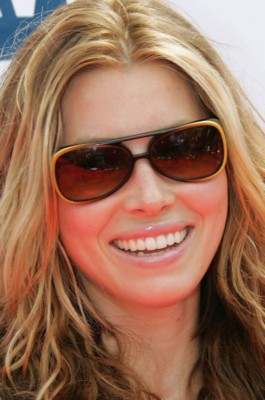 Jessica Biel Poster 1429977