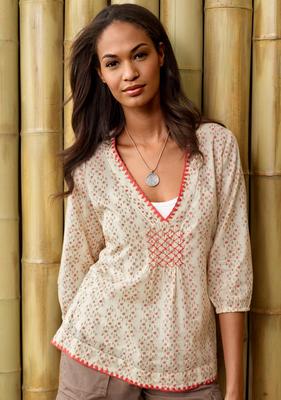 Joan Smalls Poster 2169502
