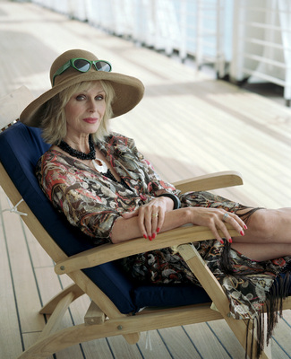 Joanna Lumley Poster 2041433